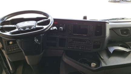 Zdjęcie przedmiotu: SCANIA R460 Super A 4x2 B E6 18.0t
