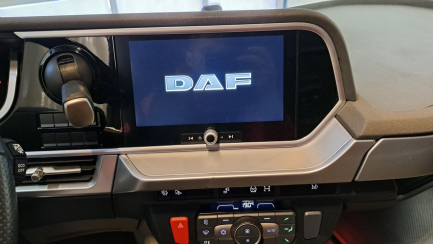 Zdjęcie przedmiotu: DAF XG+ 530 FT Space Cab Low Deck E6 18.0t