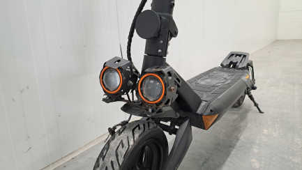 Zdjęcie przedmiotu: Hulajnoga elektryczna RUPTOR R3 V3 75km 800W 2 amortyzatory 10" Miedziany