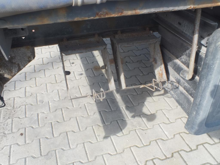 Zdjęcie przedmiotu: KRONE SD Curtain trailer