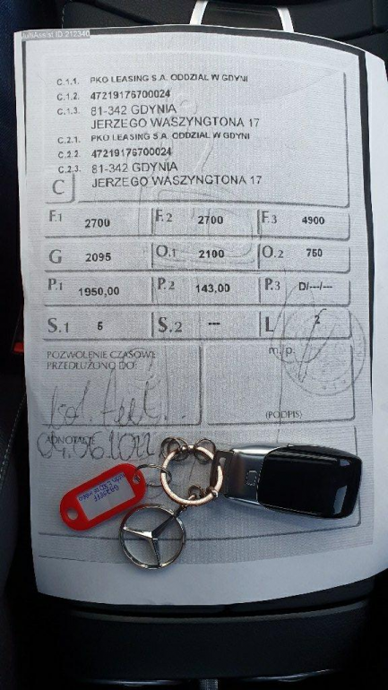 Zdjęcie przedmiotu: Mercedes-benz E 300