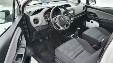 Zdjęcie przedmiotu: Toyota Yaris 1.33 Active EU6
