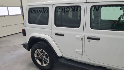 Zdjęcie przedmiotu: Jeep Wrangler Unlimited GME 2.0 Turbo Sahara aut Oświadczenie o utracie DR