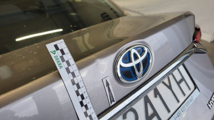 Zdjęcie przedmiotu: Toyota Corolla sedan 1.8 Hybrid Comfort