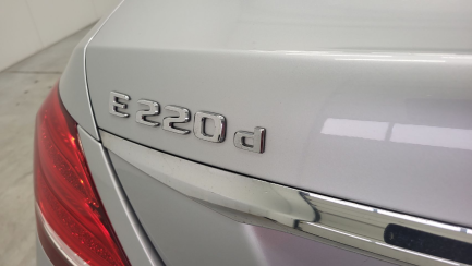 Zdjęcie przedmiotu: Mercedes-benz E 220 d 4-Matic 9G-TRONIC
