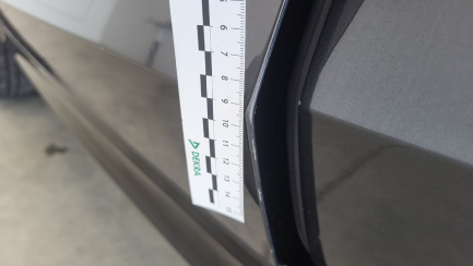 Zdjęcie przedmiotu: LAND ROVER Discovery V 3.0 D250 mHEV