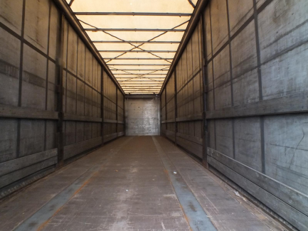 Zdjęcie przedmiotu: KOGEL S24-1 curtain semi-trailer