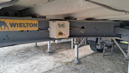 Zdjęcie przedmiotu: WIELTON NW-3 Wywrotka stalowa