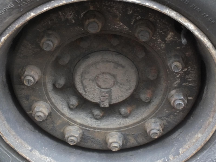 Zdjęcie przedmiotu: KRONE SD Curtain trailer