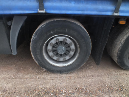 Zdjęcie przedmiotu: AUKCJA DNIA Naczepa kurtynowa MEGA KASSBOHRER MEGA ME