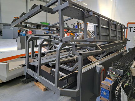 Zdjęcie przedmiotu: TEKIO S3015T6 sheet metal laser cutting machine