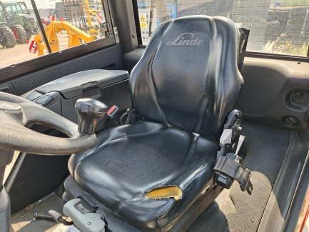 Zdjęcie przedmiotu: W&oacute;zek widłowy LINDE H30CNG-02