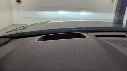Zdjęcie przedmiotu: RANGE ROVER VELAR 3.0 D300 mHEV Dynamic HSE