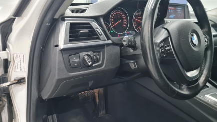 Zdjęcie przedmiotu: Bmw 318d Sport Line aut