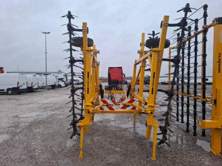 Zdjęcie przedmiotu: Claydon TerraStar Rotary Cultivator