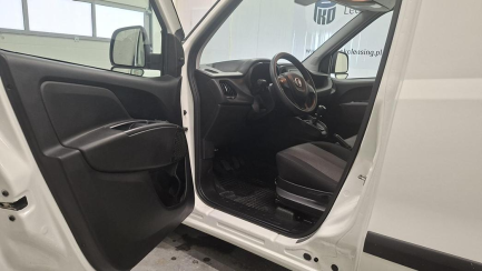 Zdjęcie przedmiotu: Fiat Doblo Cargo 1.6 M-jet E6d-F 2.5t SX