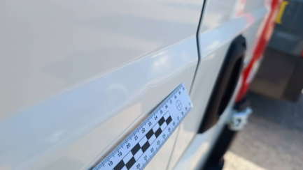 Zdjęcie przedmiotu: Peugeot BOXER 435 2.2 BlueHDi E6.2 3.5t L4H2 Pro Oświadczenie o utracie DR