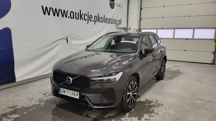 Volvo XC60 B4 D AWD Plus Dark aut