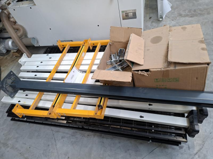 Zdjęcie przedmiotu: Centrum wiertarskie CNC 6-stronne NANXING ND510S