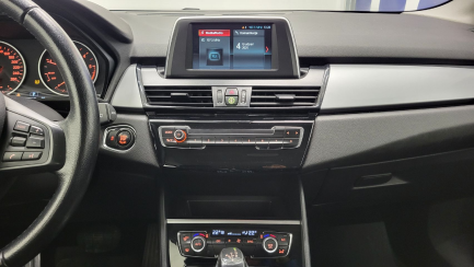 Zdjęcie przedmiotu: BMW 218d Advantage aut
