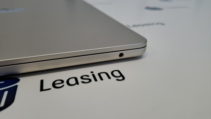 Zdjęcie przedmiotu: Ноутбук/лаптоп Apple MacBook Air 15.3: M4 10/10, 24 ГБ, 512 ГБ - Місячне сяйво