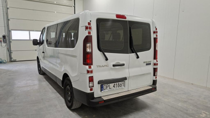 Zdjęcie przedmiotu: RENAULT/CARPOL Trafic Combi 2.0 dCi L2 Equilibre E6d 3.1t