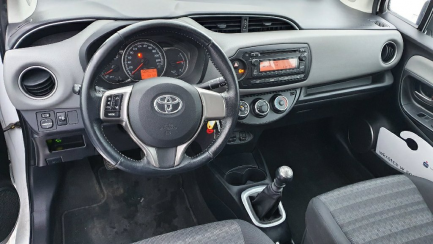 Zdjęcie przedmiotu: Toyota Yaris 1.33 Active EU6