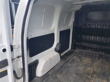 Zdjęcie przedmiotu: Nissan E-NV200 Acenta 24kWh - 109HP 2,2t 14-18