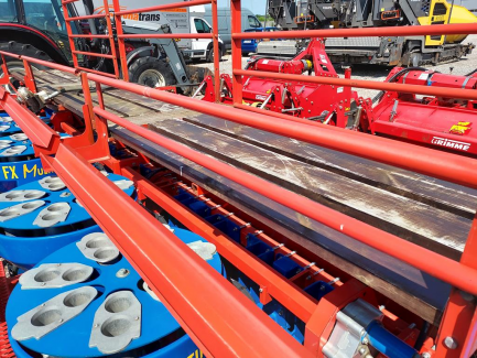 Zdjęcie przedmiotu: Urządzenie do nasadzeń FERRARI TRAPIANTATRICE FX M. S 12SL/2