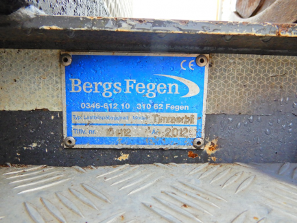 Zdjęcie przedmiotu: AUCTION OF THE DAY Volvo FH 16 700 6x4 Globetrotter Euro 5 with BERGS FOGEN timber body with JONSERED 1080 crane