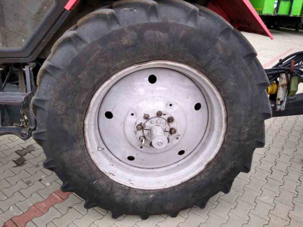 Zdjęcie przedmiotu: AUKCJA PAKIETOWA Ciągnik rolniczy Belarus 1221.2 + Przyczepa zrywkowa Palms 12D/700