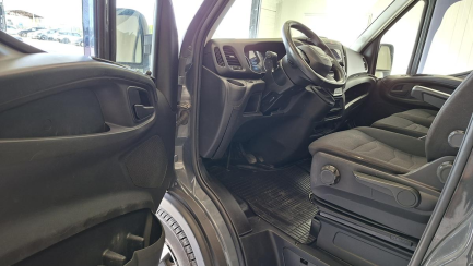 Zdjęcie przedmiotu: Iveco Daily 35S18H V H3 Hi-Matic E6 3.5t