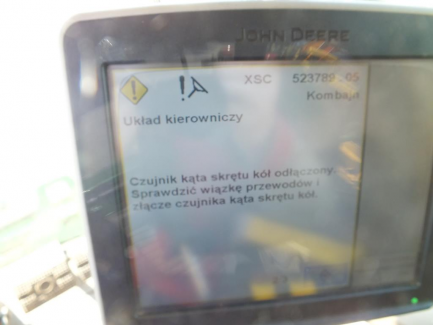 Zdjęcie przedmiotu: JOHN DEERE S690 S600 harvester + header JOHN DEERE model 635R with a header carriage