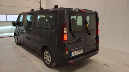 Zdjęcie przedmiotu: RENAULT/CARPOL TRAFIC 2.0 dCi E6d 3.1t L2 Equilibre