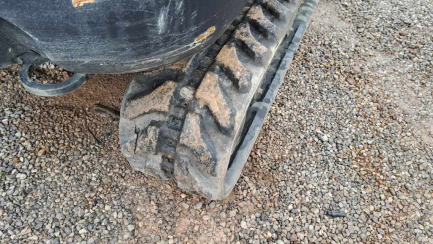 Zdjęcie przedmiotu: KUBOTA KX030-4 crawler mini excavator with attachments