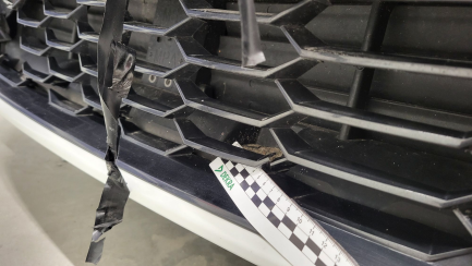 Zdjęcie przedmiotu: BMW 318i M Sport aut Oświadczenie o utracie DR