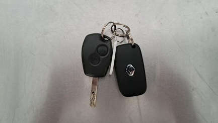 Zdjęcie przedmiotu: RENAULT/DPR MASTER FWD 2.3 dCi E6 3.5t L3H1 Extra S&S+E