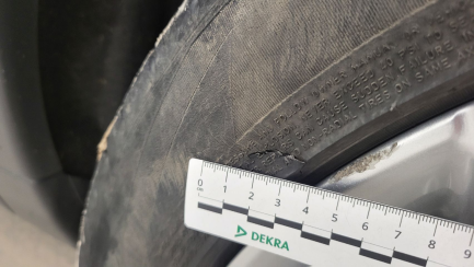 Zdjęcie przedmiotu: LAND ROVER Discovery Sport 2.0 D200 mHEV