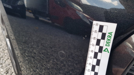 Zdjęcie przedmiotu: Lexus IS300h Elegance