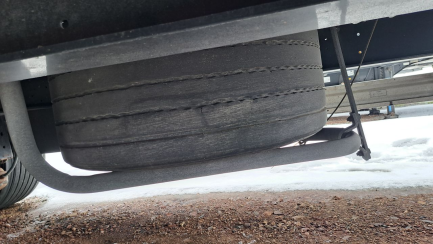 Zdjęcie przedmiotu: KAESSBOHRER MEGA Skrzyniowa