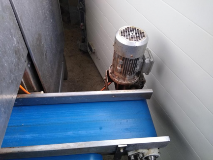 Zdjęcie przedmiotu: Apple peeler PND S.r.l. Fruit Processing Machinery Italy PEELING MACHINE PL6 160 BG