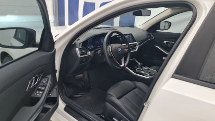 Zdjęcie przedmiotu: Bmw 330e aut