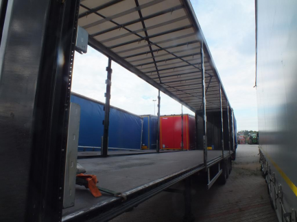 Zdjęcie przedmiotu: KAESSBOHRER MAXIMA Curtain trailer