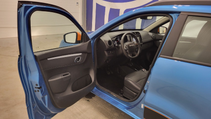 Zdjęcie przedmiotu: Dacia Spring 27.4kWh Comfort Plus Oświadczenie o utracie DR