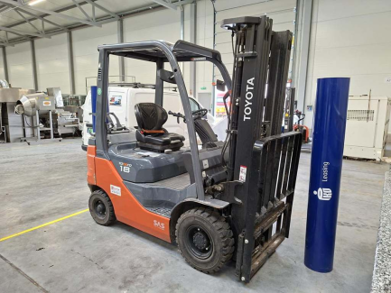 Zdjęcie przedmiotu: Toyota 02-8FGF18 forklift