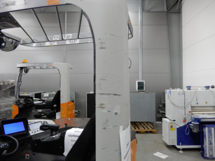 Zdjęcie przedmiotu: STILL FM-X 25 high forklift truck serial no. 511905F00131