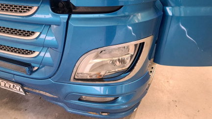 Zdjęcie przedmiotu: DAF XF 530 FT Space Cab E6 18.0t