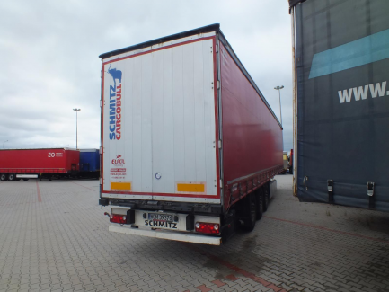 Zdjęcie przedmiotu: SCHMITZ CARGOBULL SCB*S3T Curtain semitrailer