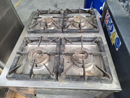Zdjęcie przedmiotu: A set of catering equipment