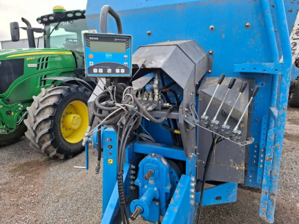 Zdjęcie przedmiotu: W&oacute;z paszowy EUROMILK PUMA 17HD 